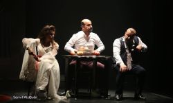 العراق يتألق بمهرجان ليالي المسرح الحر عبر مسرحية "حياة سعيدة" لعلي عبد النبي الزيدي